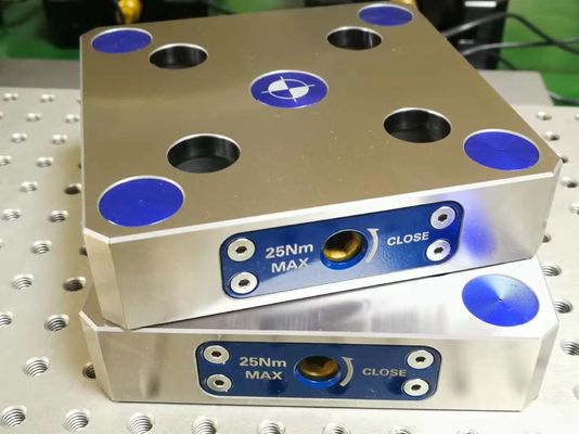 أجهزة الصلب CNC طحن المقبضات 0.005mm 1.8Kg الوزن SK52-145