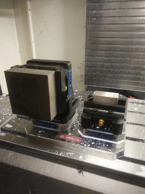 0.005 مم ماكينة ذات نقطة الصفر من الفولاذ الصلب بقوة قفل 22KN من الألومنيوم