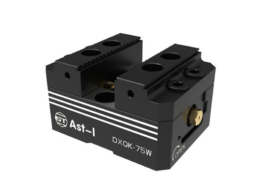 Self Centering Vise 5 Axis Milling Machine Vise 0.02mm With 4 Pull Studs