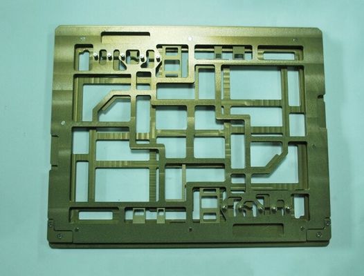 مصنع متخصص في تصنيع الألومنيوم أو الفولاذ بالقطع باستخدام الحاسب الآلي قطع معدنية مخصصة 06